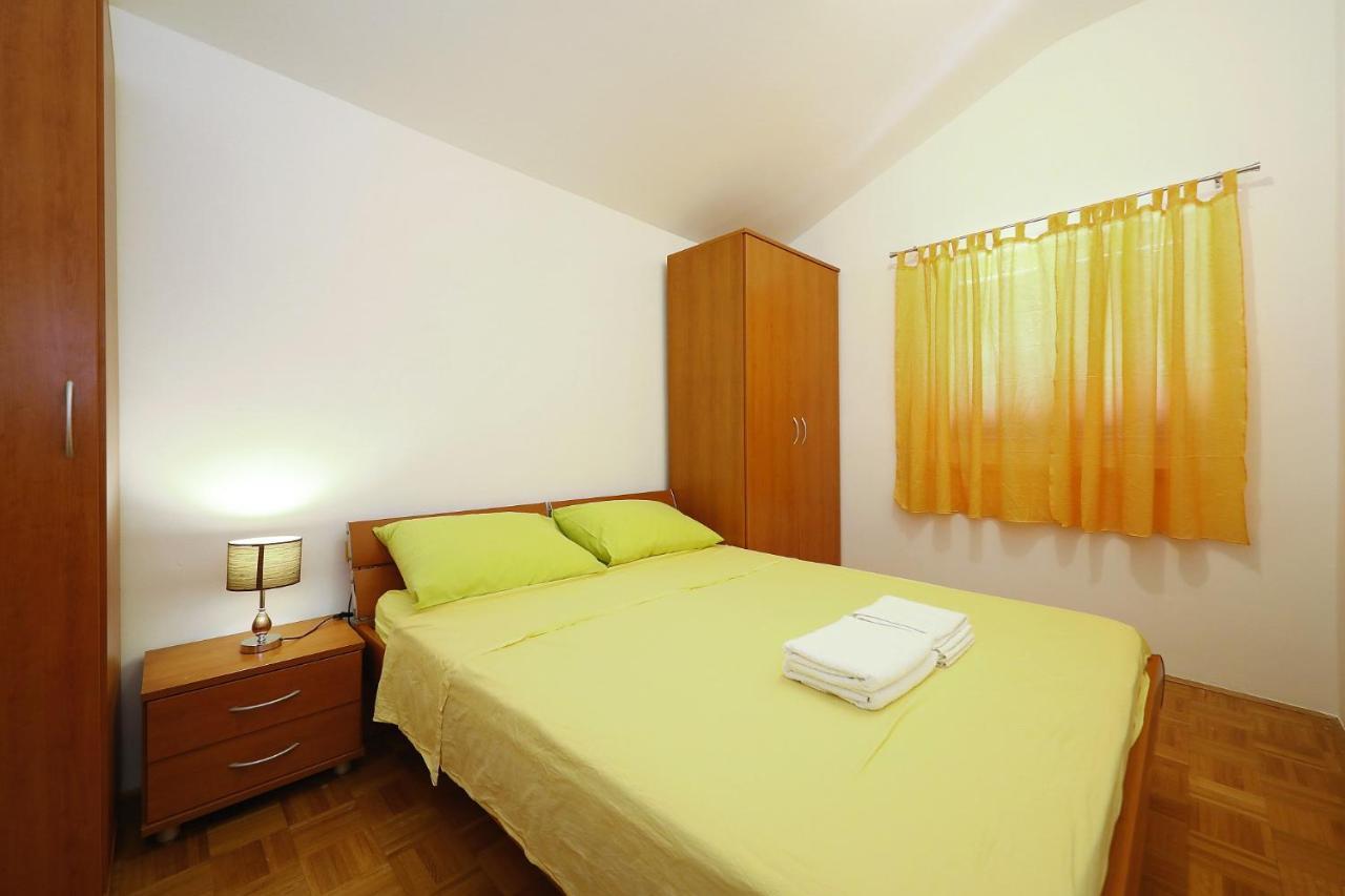Apartments Moira I Loli Kožino Exterior foto